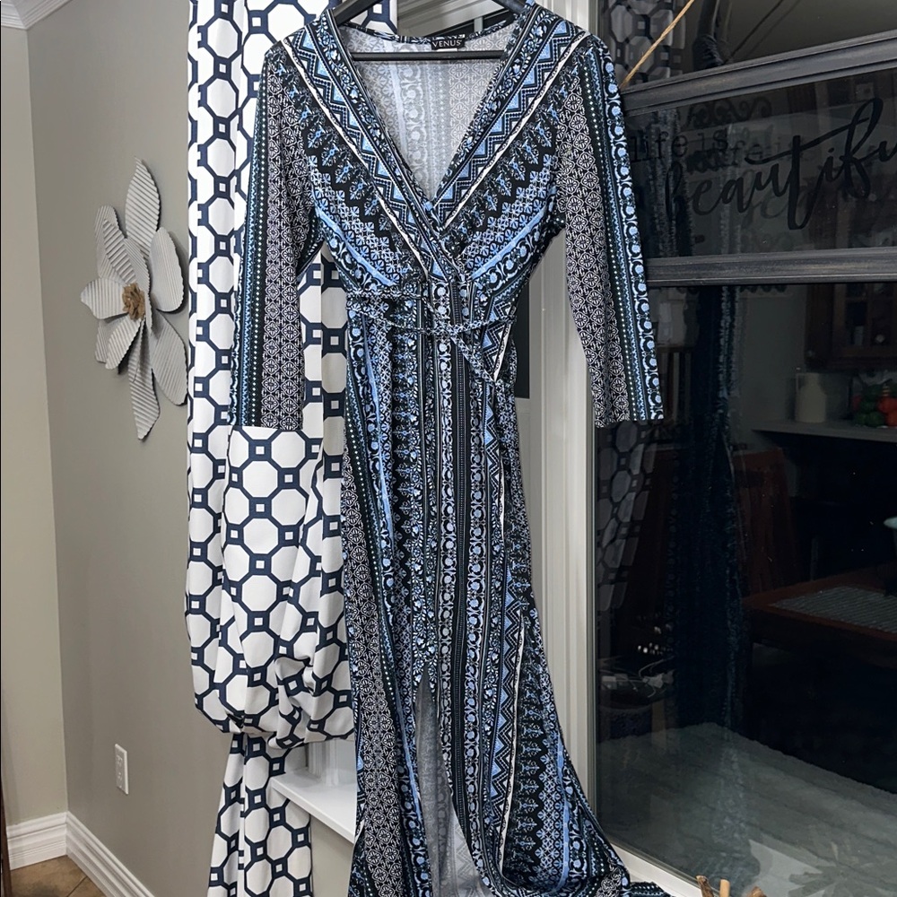 Sz L VENUS 3/4 Sleeve Vibrant Blue and Black Faux Wrap Maxi Dress PTP 19”